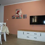 Kamelija Lejlighed